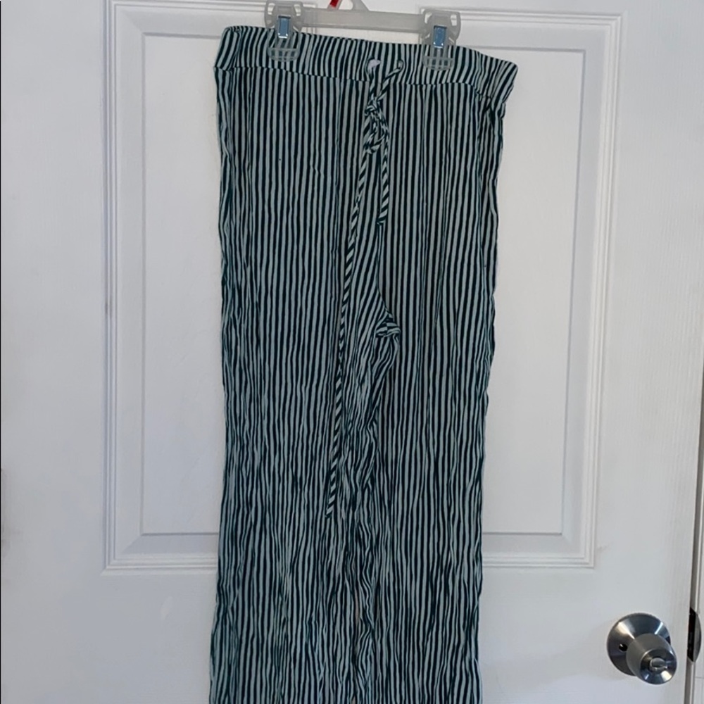 Forever 21 flowy pants